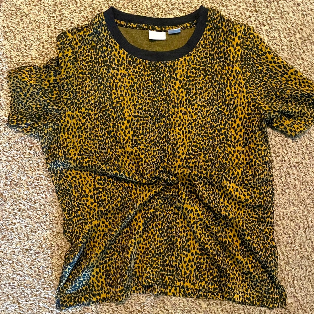 Chico’s leopard print tee